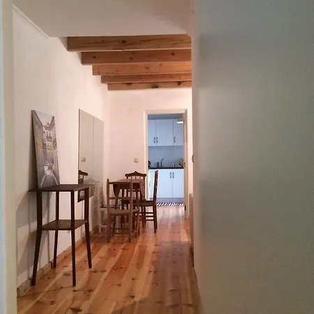 Casinha Alfacinha Apartment *